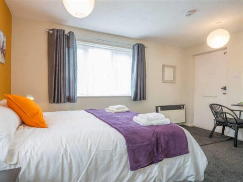 Armitage Way Holiday Apartment - Perfect To Self Isolate Cambridge-i reptér Kültér fotó
